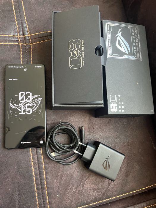 Telefon Asus ROG Phone 8