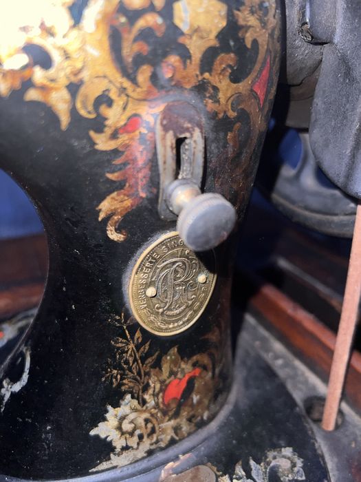 Masina de cusut Vintage