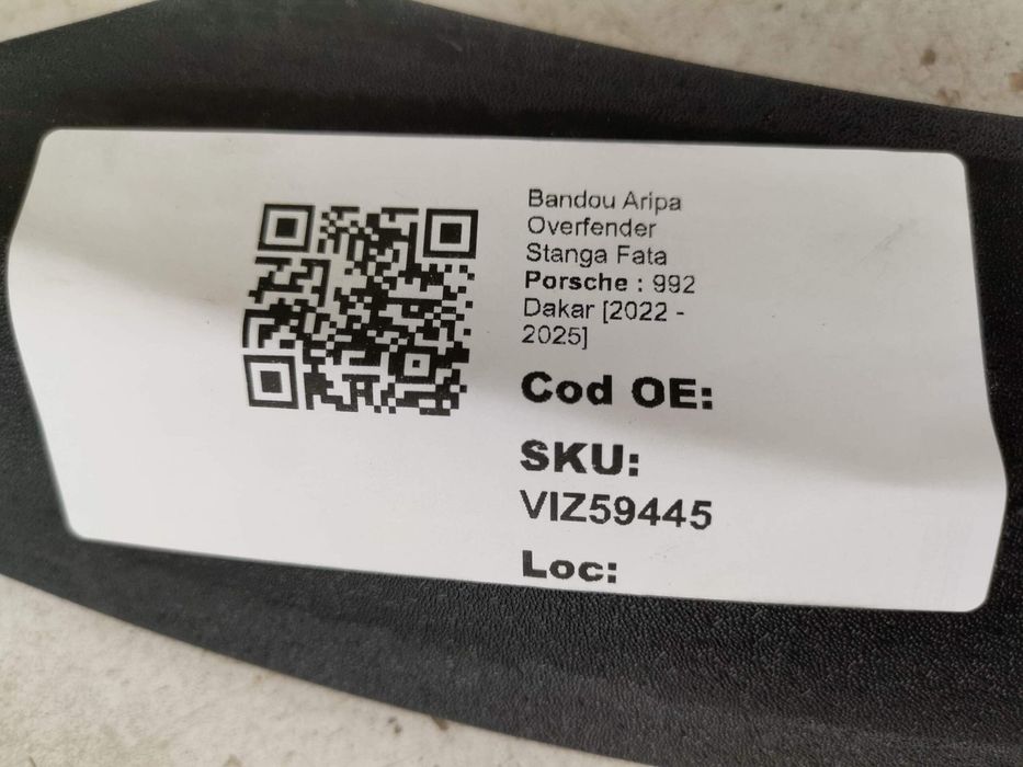 Порше 992 Дакар / Porsche 992 Dakar Ляв преден крилен разширител (овър