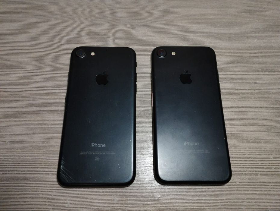 Два iPhone 7 на запчасти