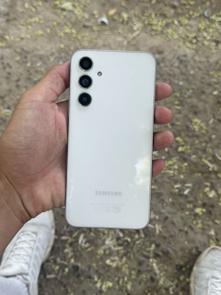 Samsung Galaxy a 54