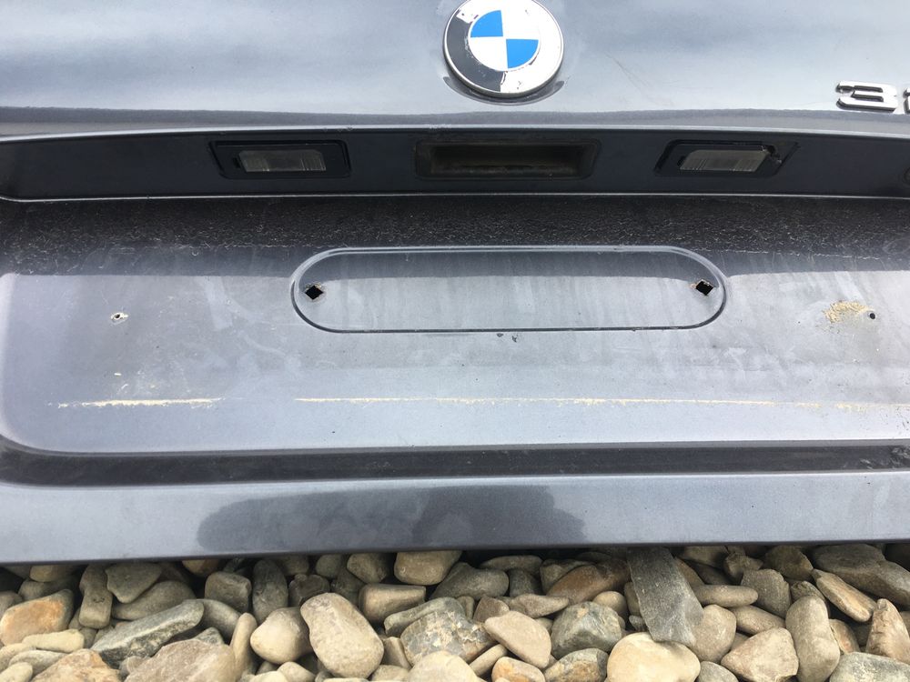 Haion portbagaj complet triple broasca maner bmw e90 cod culoare a22