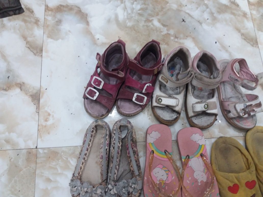 детская обувь от 23 до 31 макасы б/у сандалики угги ботинки туфли