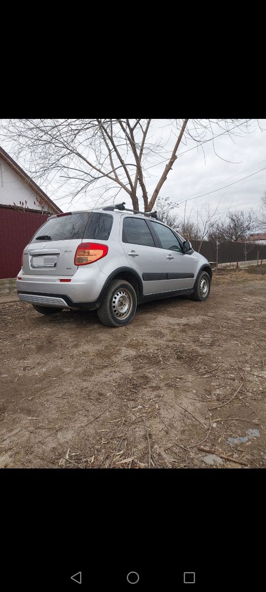 De vinzare Suzuki Sx4
