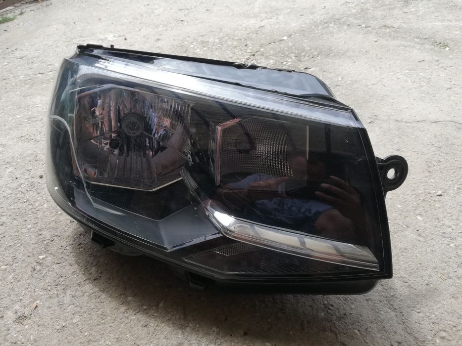 Far dreapta VW t6 2018