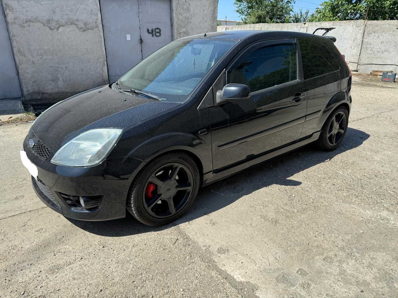 DEZMEMBREZ Ford Fiesta ST MK5 an 2005