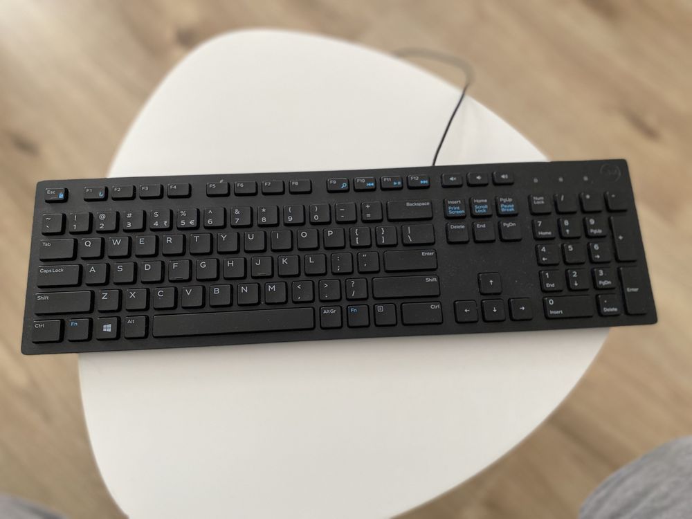 Tastatura Dell KB216, Multimedia cu fir, Negru, impecabila