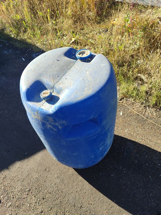 Бочка из под воды чистая