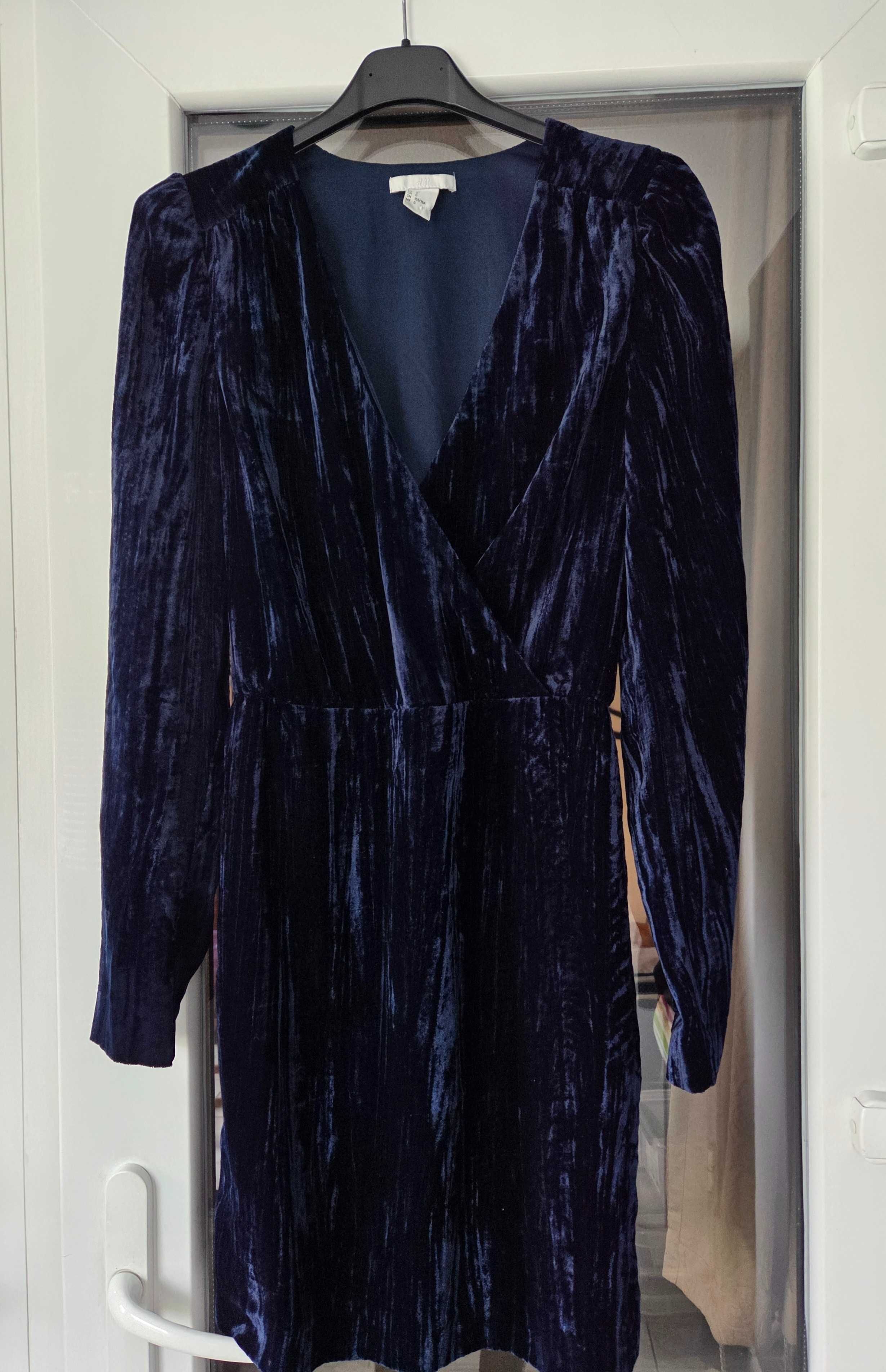 Crushed velvet dress H & M рокля