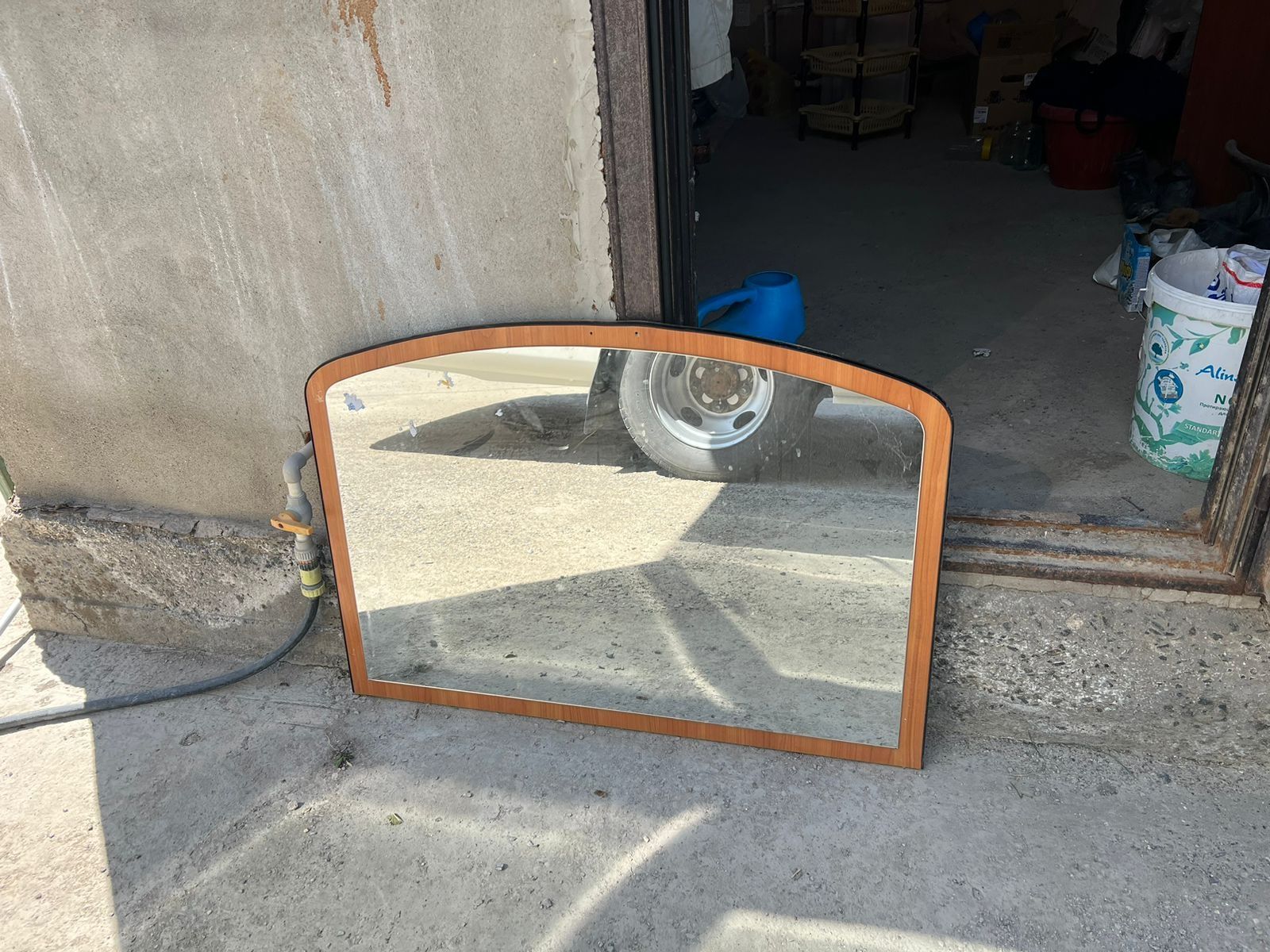 Продается  зеркало