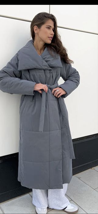 Продаю куртку новую 10000тг