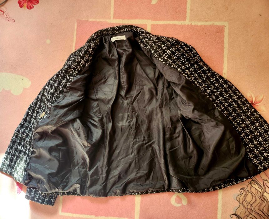 Ново сако от плътно букле размер Хс