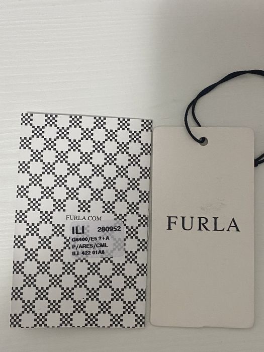 Gentuța Furla Metropolis piele naturală roz