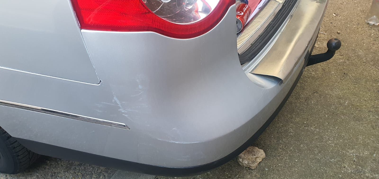 Vand vw passat usor avariat