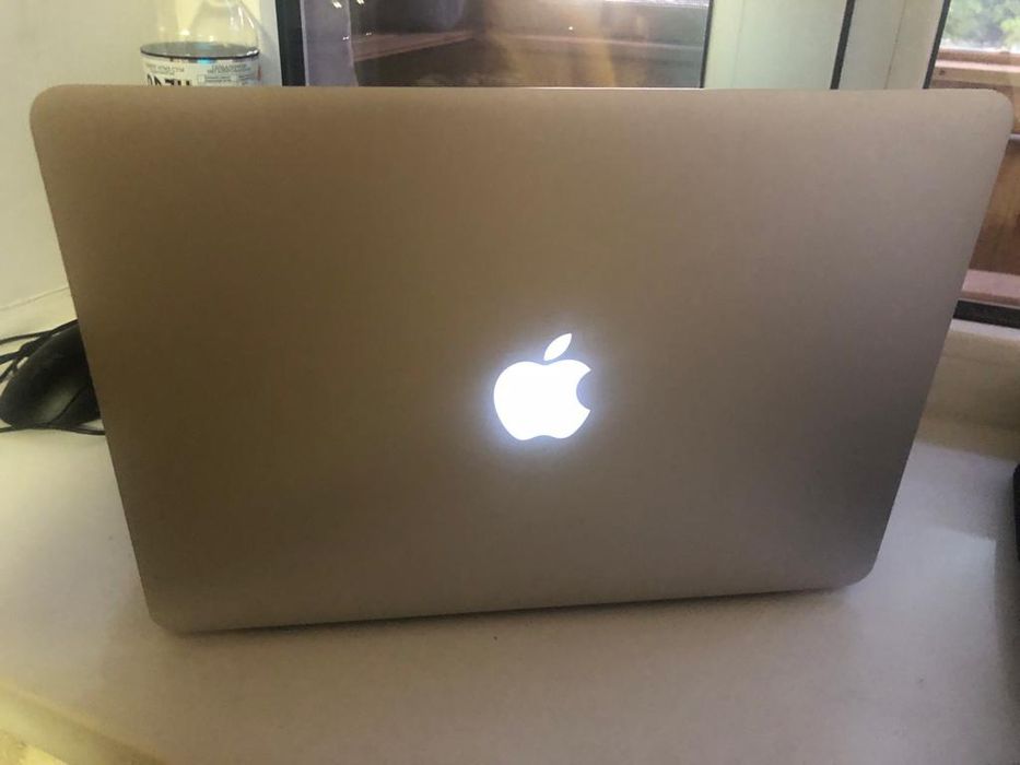 Ноутбук MacBook Air