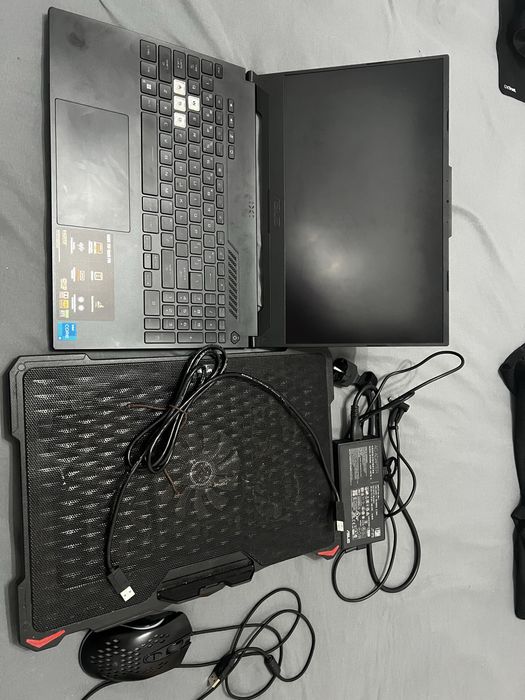 ASUS TUF Dash F15 – i5-12450H / RTX 3050 / 24GB RAM / 1.4TB SSD