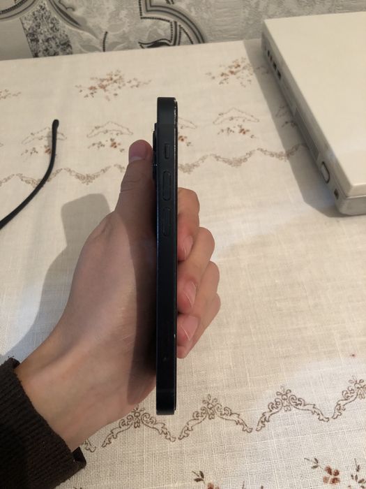 Iphone 13 MINI в отличном сост