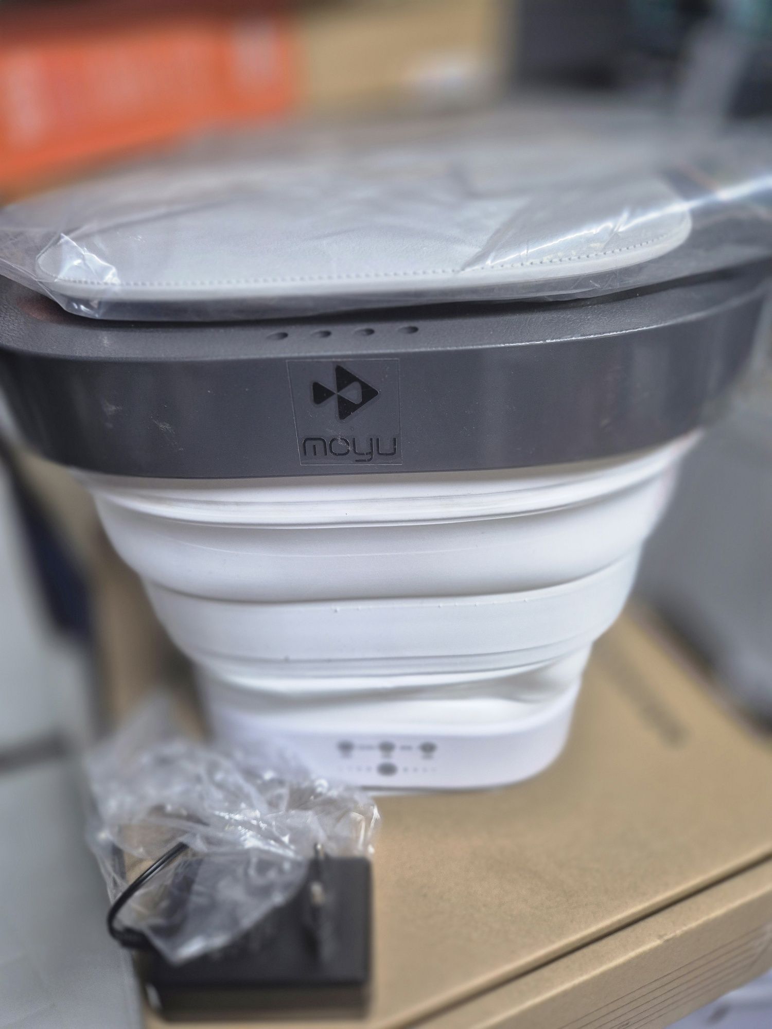 Xiaomi XPB08-F2 Moyu Сгъваема мини пералня с UV дезинфектант и кошница
