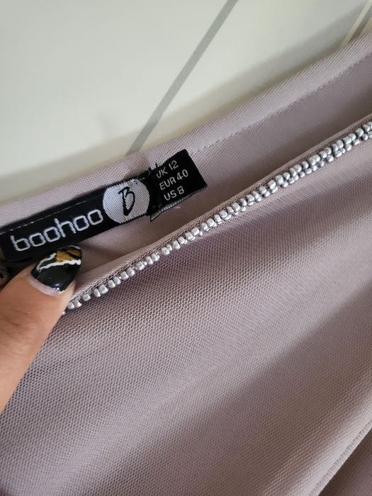 Vând rochii de ocazie