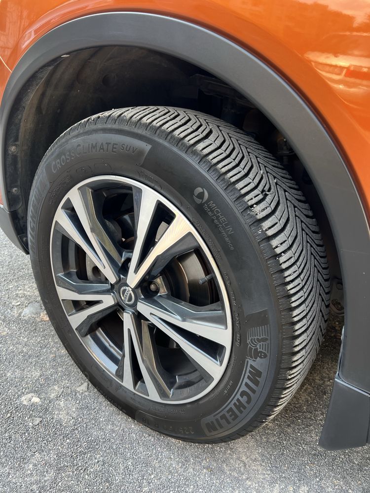 Nissan X-trail 1.3Turbo/160кс/7 места/Заводска гаранция/Панорама/