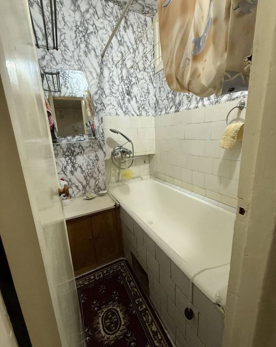 Квартира на Яшнабад-Рисовый 3/2/4 общ пл 67м ,балкон 2*6