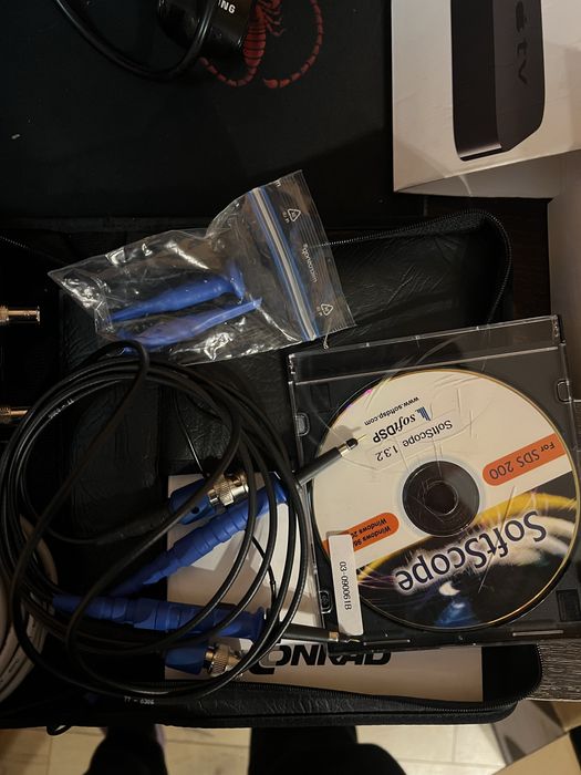 Osciloscop Digital SDS200