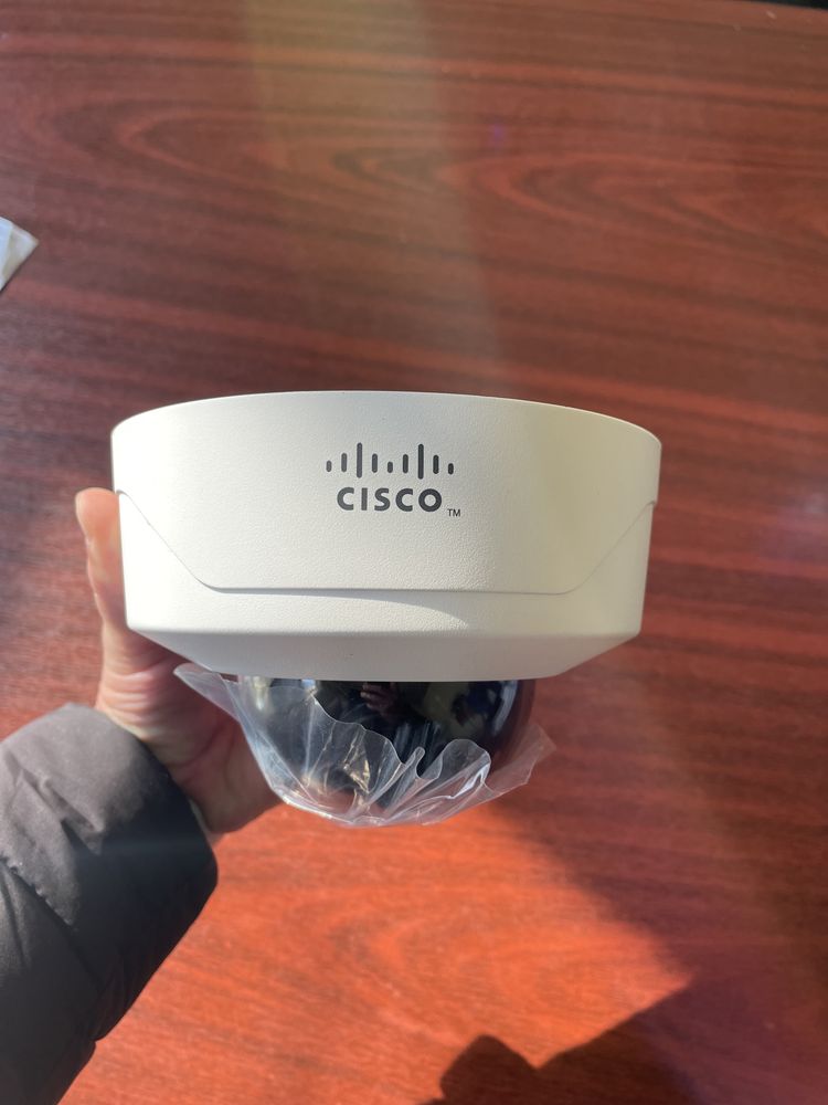 Vând camera/dom Cisco noua CIVS-IPC3520