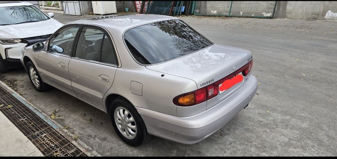 Hyundai Sonata 1995 года ( идеальная )