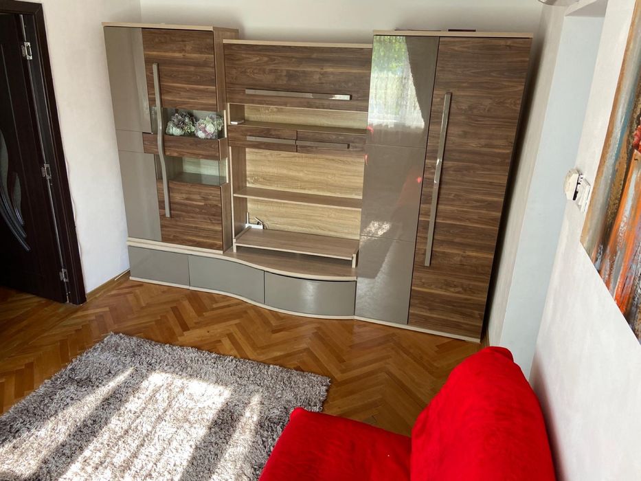 Apartament 2 camere Semidecomandat