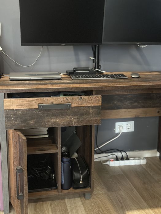 Комплект: бюро и офис стол