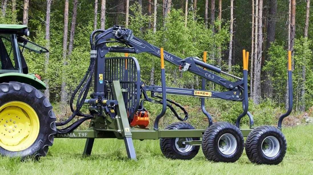 Remorca forestiera cu brat de incarcare FARMA mod.CT 6,3-9 Mecomag