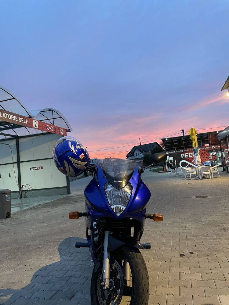 Suzuki gs500f A2