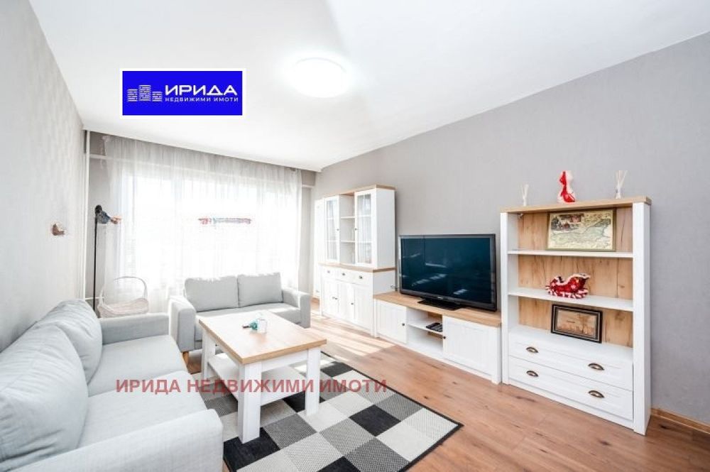 Продава се Тристаен апартамент в София, Света Троица - 88 кв.м за 2216 €/кв.м - Снимка #2