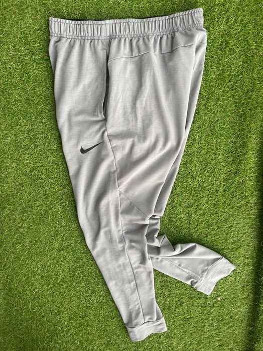 Мъжко долнище : NIKE DRI-FIT Training Fleece Joggers Pant Stretch