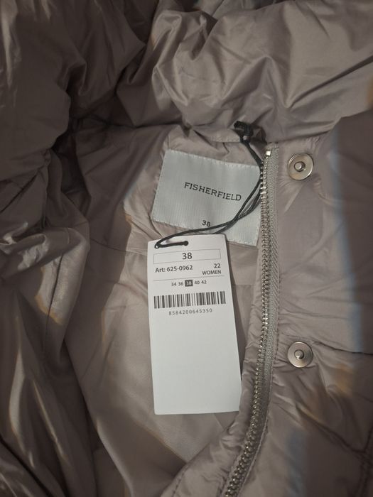 Зимно яке-НОВО размер 38- който отговаря на L размер.