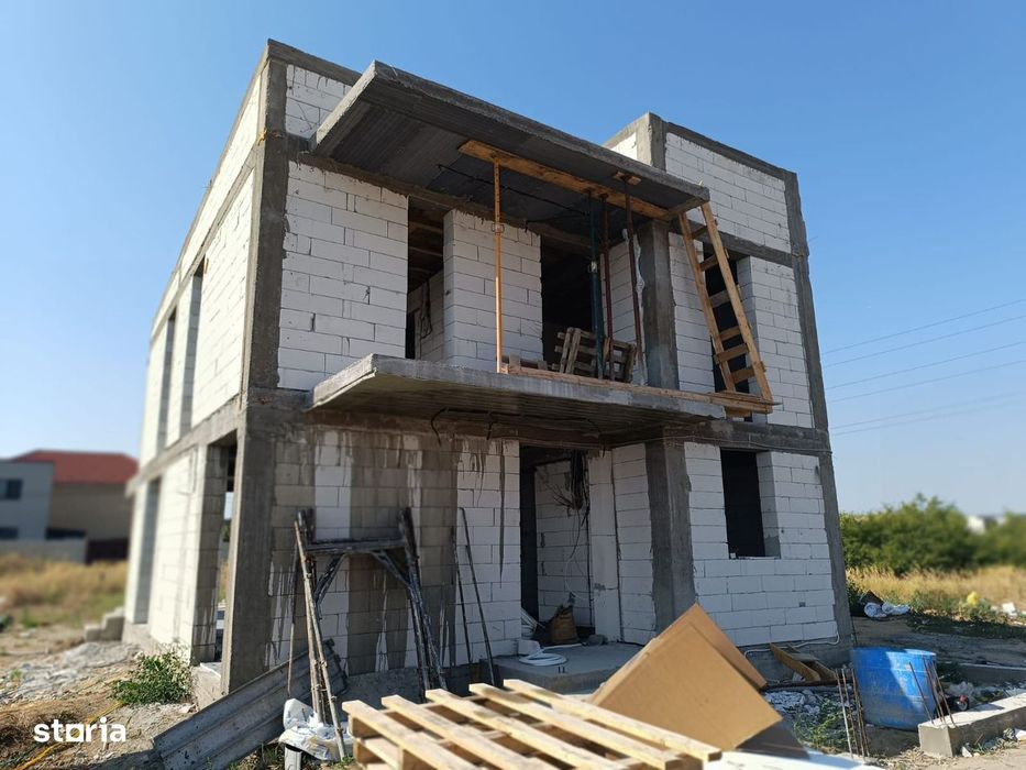 Casa zona Consul/Albesti 140mp utili,328mp teren,injcalzire pardoseala