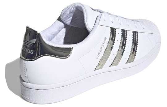 Оригинални кожени кецове * ADIDAS SUPERSTAR * EU39 1/3