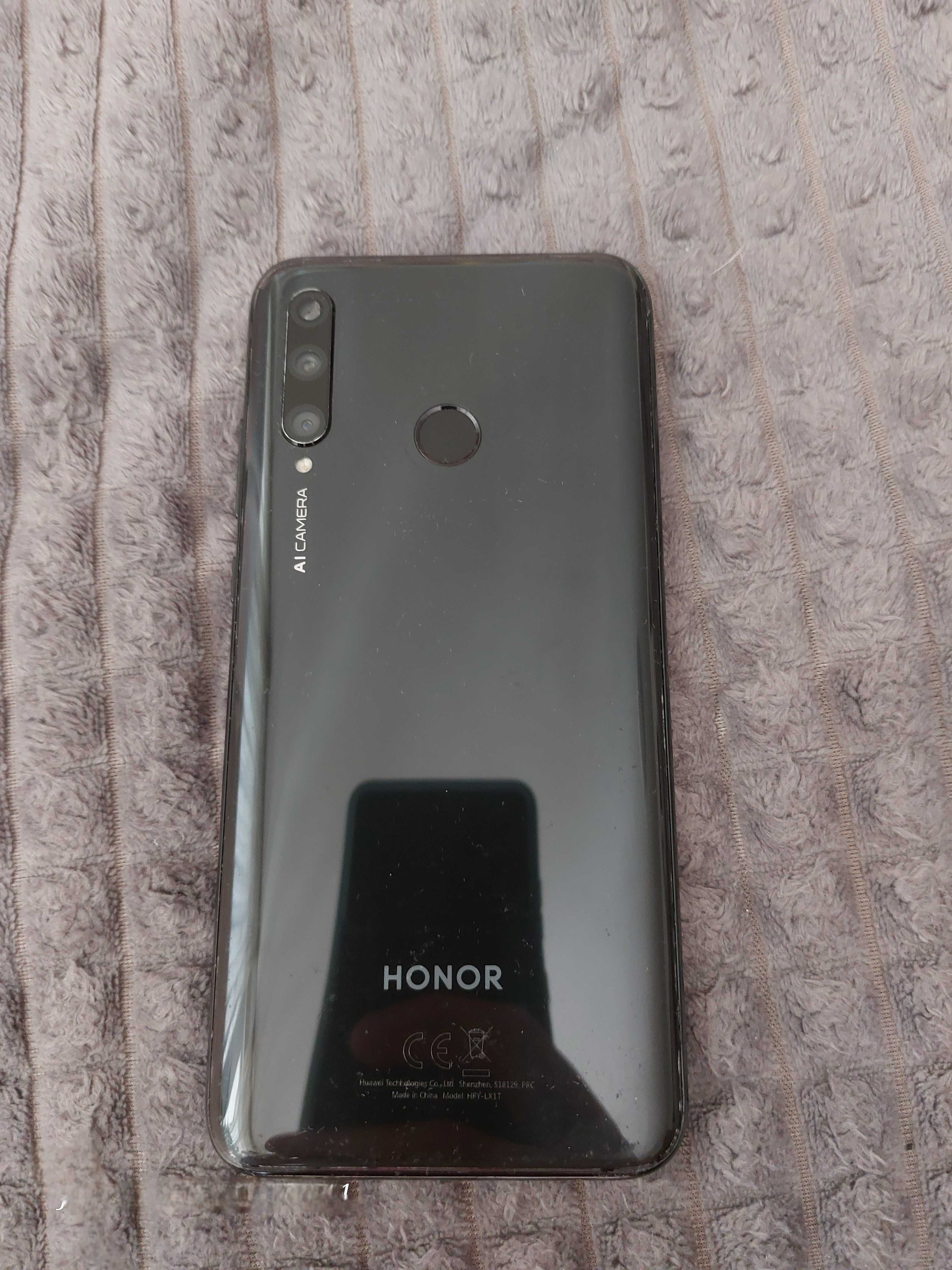 Huawei Honor 20 Lite  (много добро състояние)