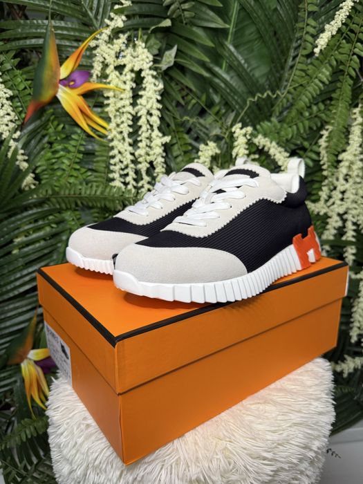 Hermes Bouncing Trainer