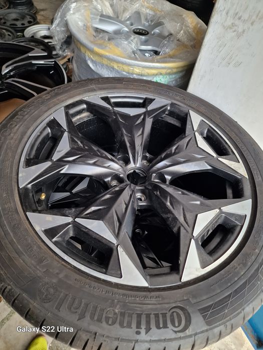 KUPRA Seat  Volksvagen Audi 19 цола /Нови летни гуми DOT 24/ 255 45 19