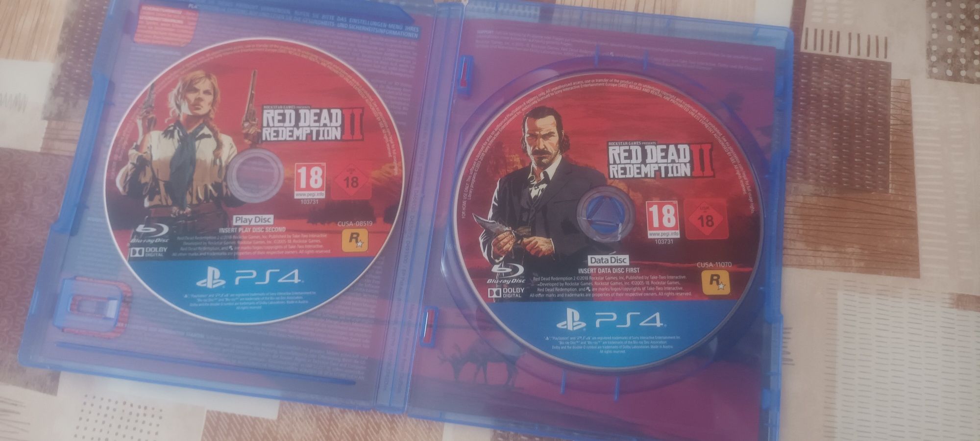 Продавам Red dead 2