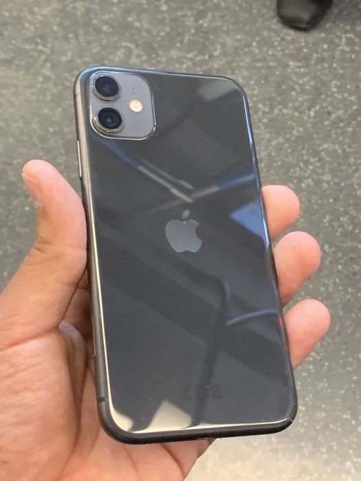 iphone 11 64 gb 79 %