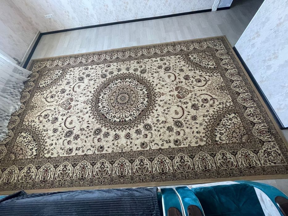 Бу кілем 3,5размеры