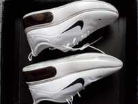 Маратонки Nike нови,40