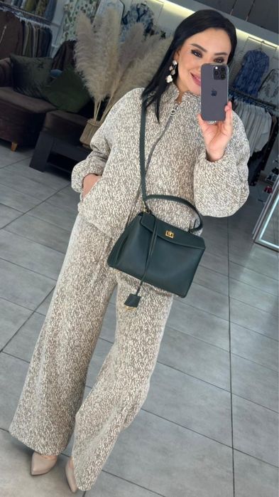 Стильная двойка 48р новый