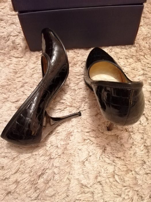 Pantofi piele naturală lăcuită