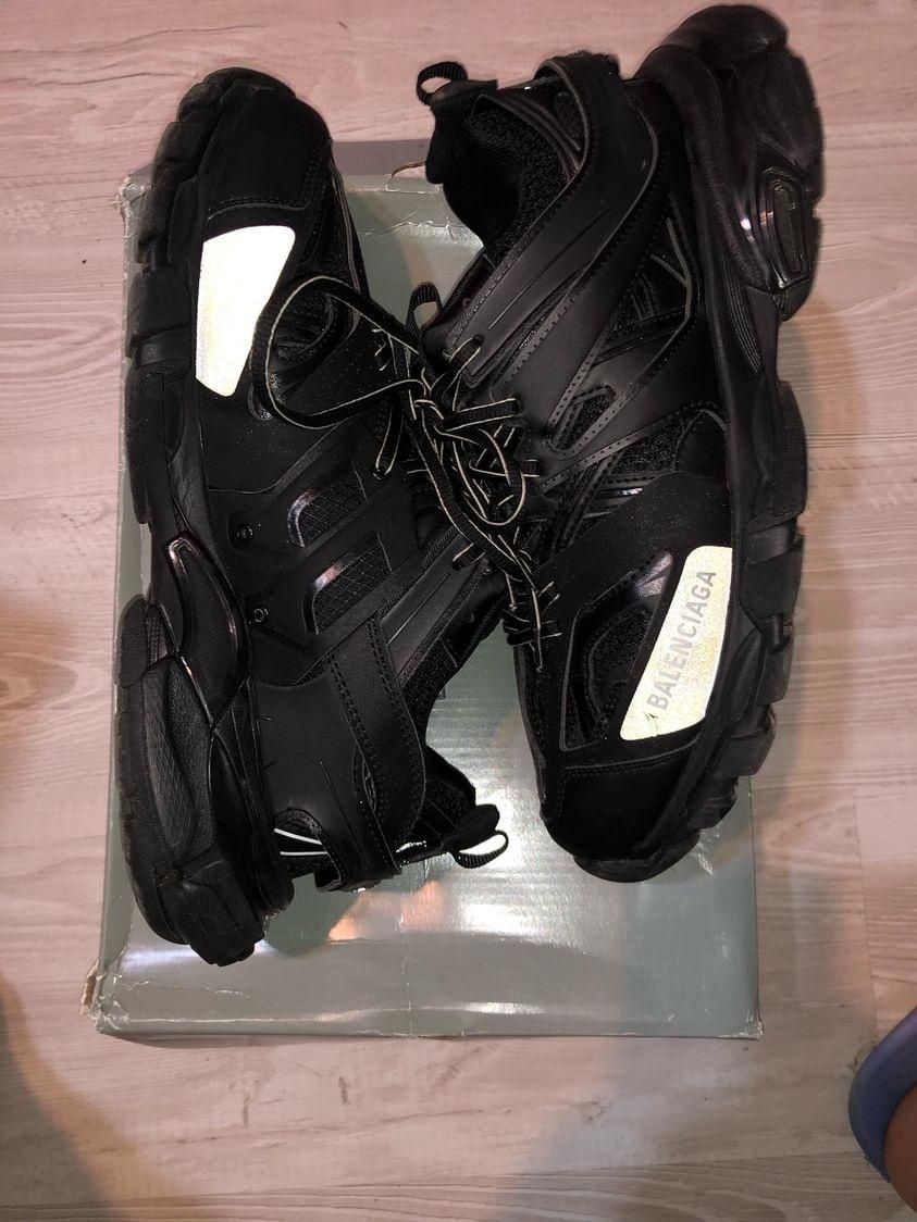 Balenciaga Track Black