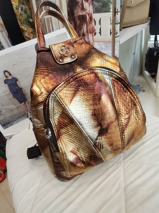 Rucsac, Genți, Portofele