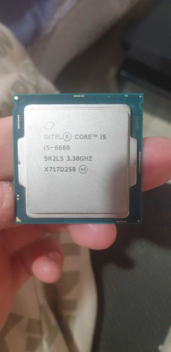 Carcasa + placa de baza + i5 6500 + i5 6600
