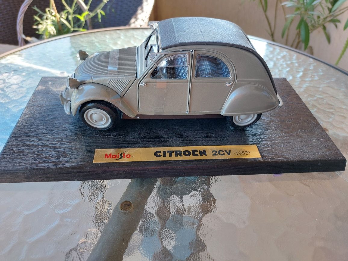 Macheta Citroen 2cv/ 1952 MAISTO